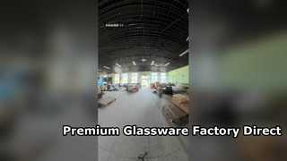 The workshop of Honghai Glass factory 